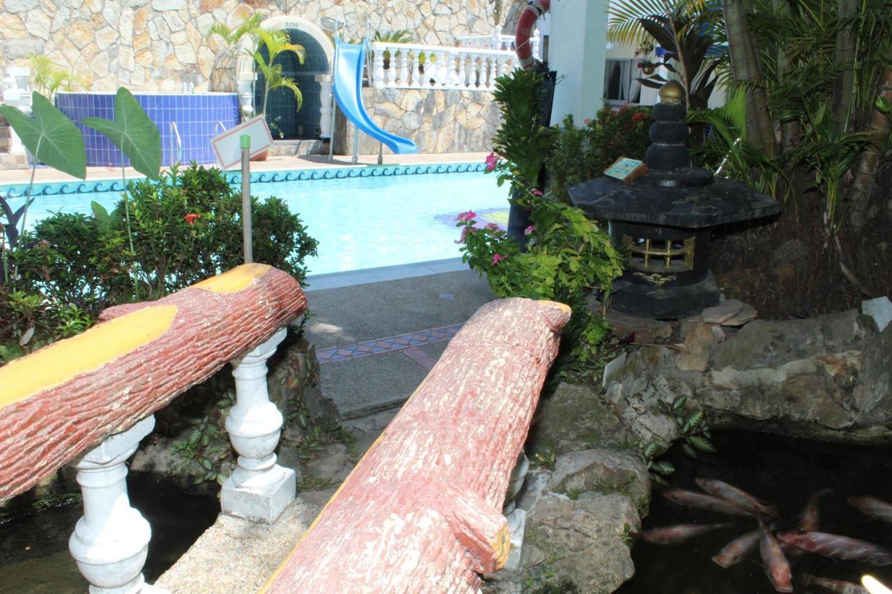 Hotel Villa Del Rosario Nuevo Melgar Kültér fotó
